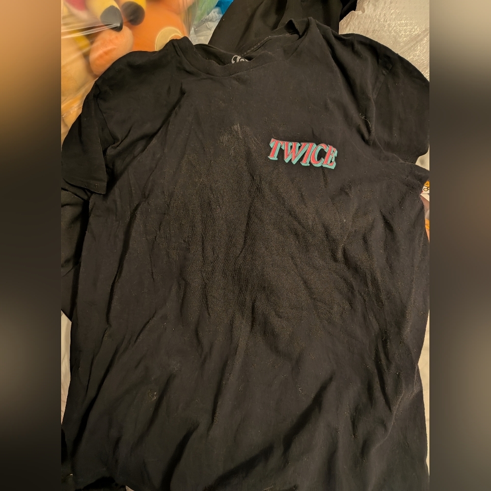Twice Concert Shirt Medium